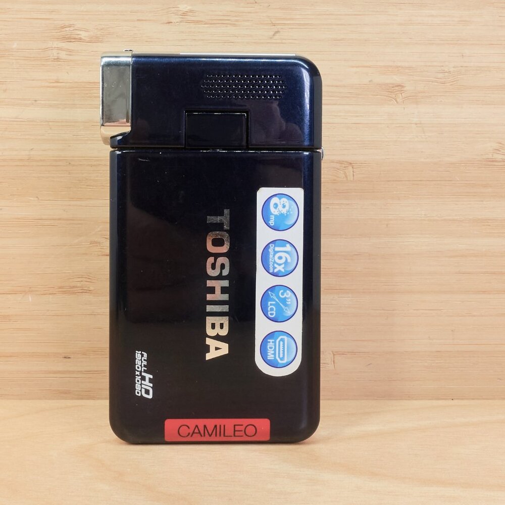 Toshiba Camileo S30 Full HD Camcorder 1080p / 8MP Blue Pocket Digital Camera